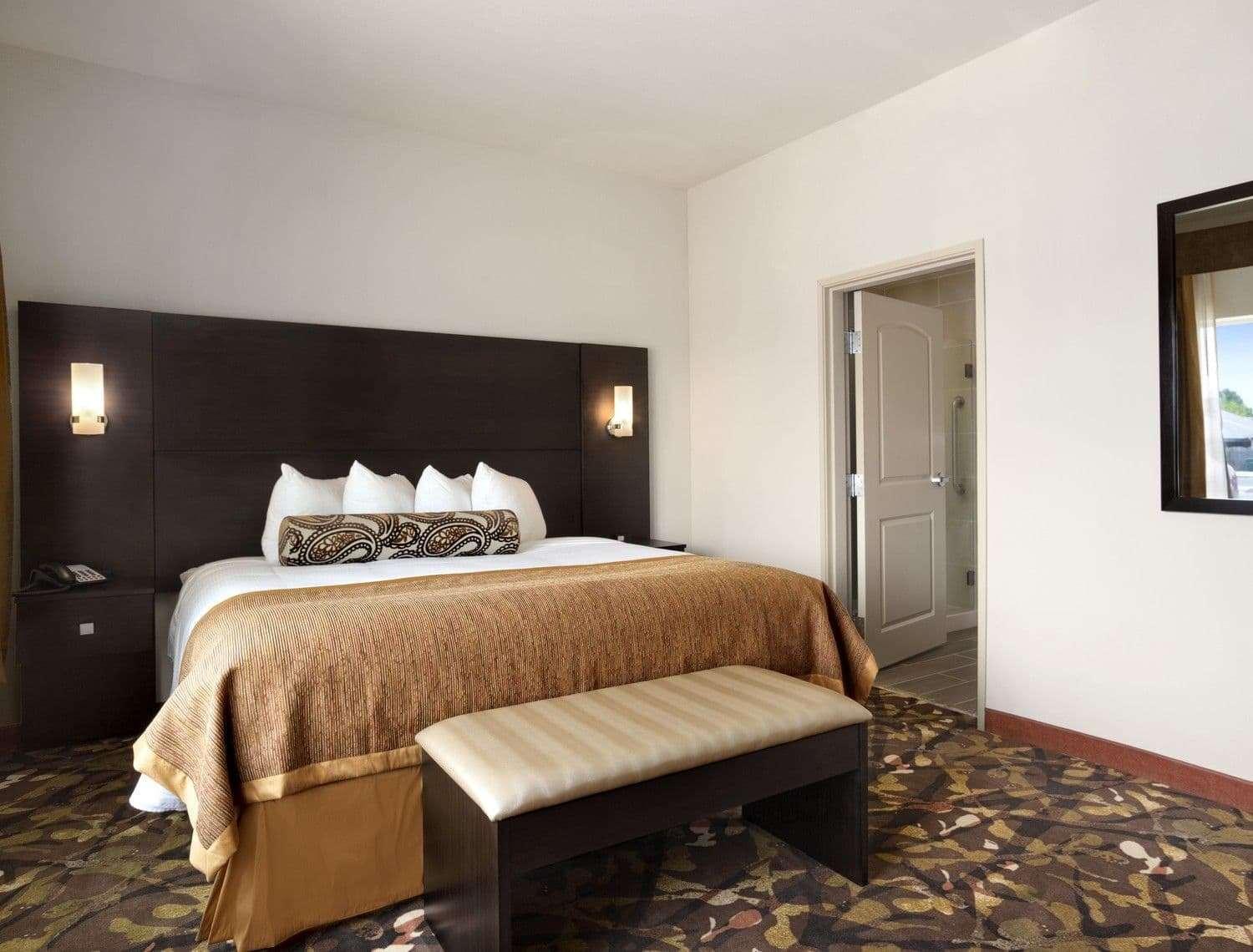 Baymont By Wyndham Hobbs Hotel Екстериор снимка